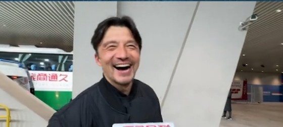 帶孩子和帶球隊哪個更累？謝暉笑言：都累，但帶孩子更累